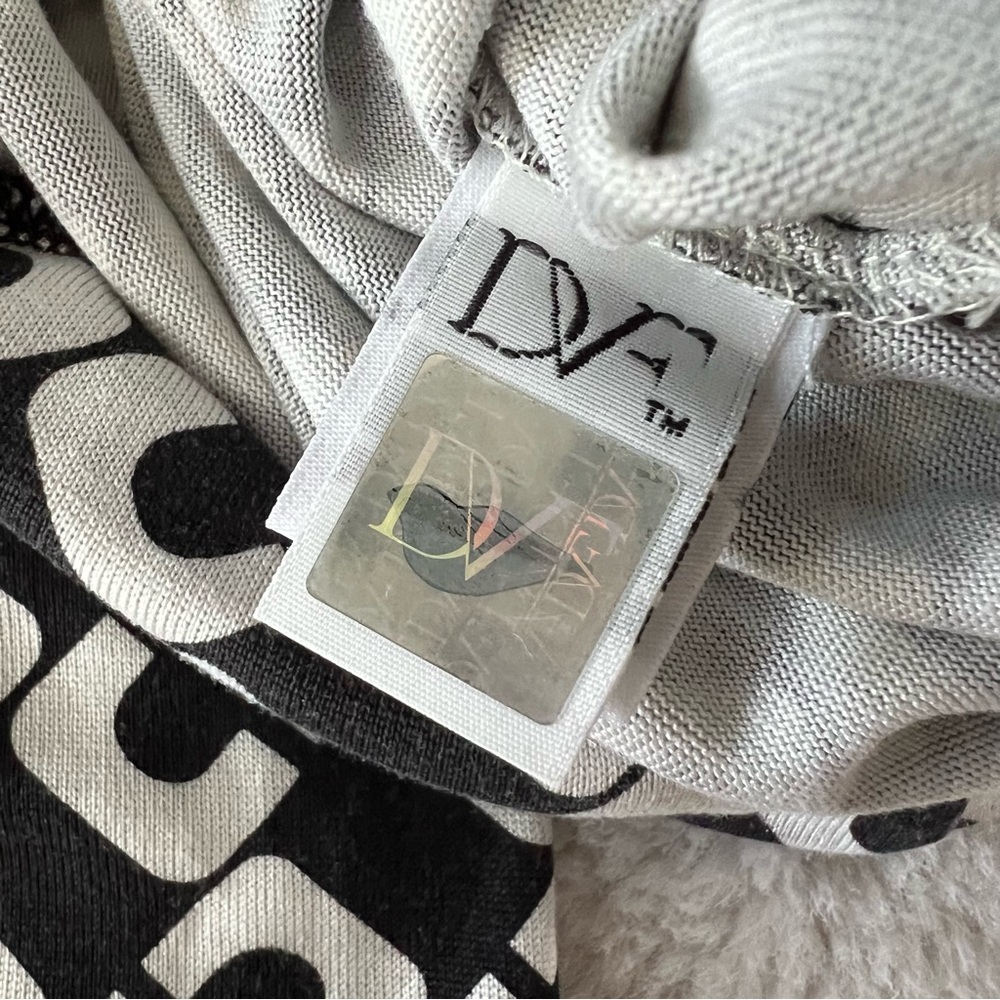 DVF 100% Silk Jersey Reina dress - Picture 9 of 10